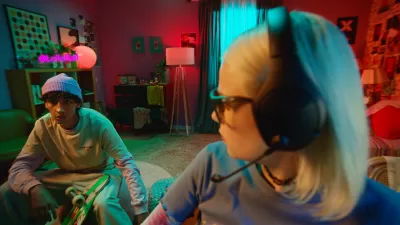 Oakley - Stream Raids